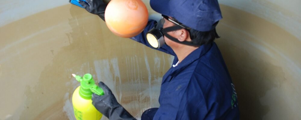 Water Tank Cleaning